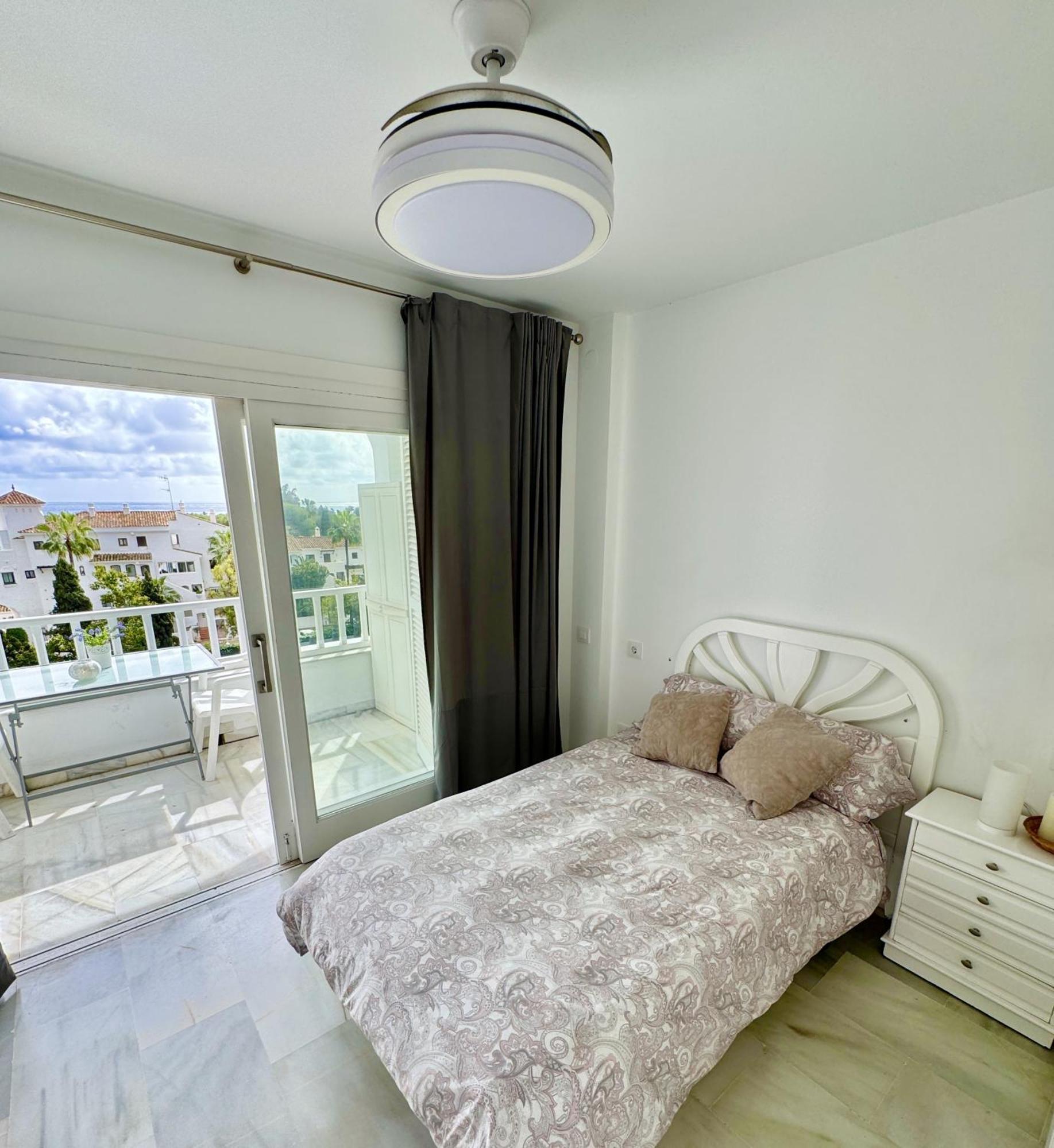 Appartement Amplio Y Luminoso En Puerto Banus *